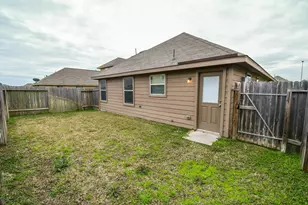 5750 Kyle Cove Dr, Katy, TX 77449 - Photo 2