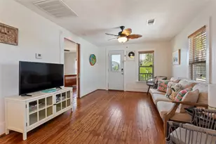 2216 Grover Ave, Galveston, TX 77551 - Photo 6