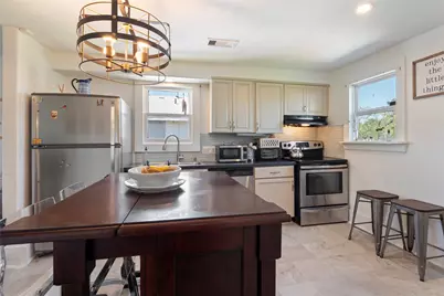 2216 Grover Avenue, Galveston, TX 77551 - Photo 10