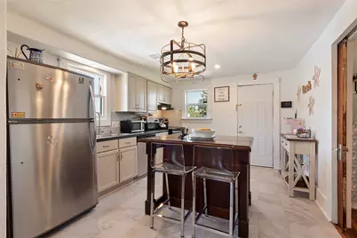 2216 Grover Avenue, Galveston, TX 77551 - Photo 8