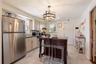 2216 Grover Ave, Galveston, TX 77551 - Photo 8