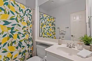 1007 Crocker St, Houston, TX 77019 - Photo 12