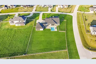 2016 Prairie Meadow Trail, Waller, TX 77484 - Photo 4