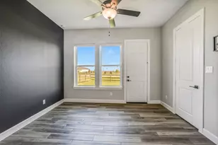 2016 Prairie Meadow Trl, Waller, TX 77484 - Photo 28