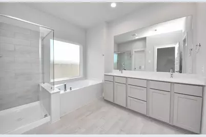 15015 Royal Leaf Drive, Cypress, TX 77429 - Photo 18