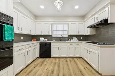 1502 Big Horn Drive, Houston, TX 77090 - Photo 16