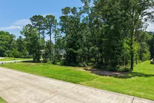 9570 Longmire Oaks Dr, Conroe, TX 77304 - Photo 1