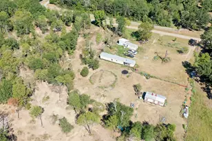 9486 Puddin Ln, Madisonville, TX 77864 - Photo 14
