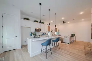 2118 - 2120 Creston Dr, Houston, TX 77026 - Photo 2
