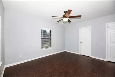 2719 Virginia Street, Baytown, TX 77520 - Photo 8