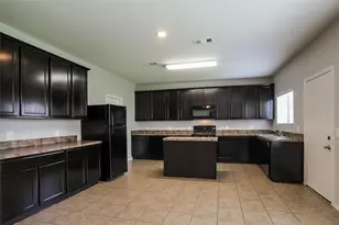 16406 Peyton Stone Cir, Houston, TX 77049 - Photo 6