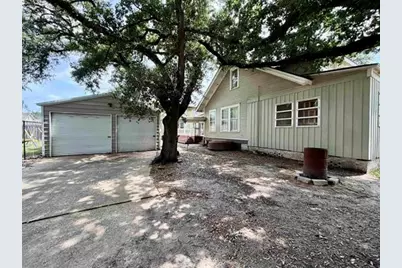 233 N 7th Street, Beaumont, TX 77702 - Photo 42