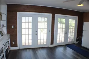 233 N 7th St, Beaumont, TX 77702 - Photo 40