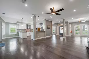 1013 Azalea Pointe, League City, TX 77573 - Photo 8