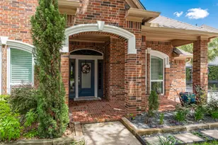 1013 Azalea Pointe, League City, TX 77573 - Photo 2