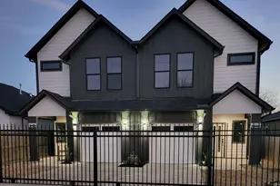 4618 Davenport St, Houston, TX 77051 - Photo 1