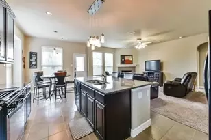 2575 Riverway Dr, Conroe, TX 77304 - Photo 10