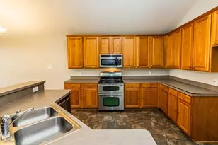 20006 Upland Creek Dr, Katy, TX 77449 - Photo 4