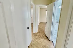 10055 Westview Dr, Houston, TX 77055 - Photo 14