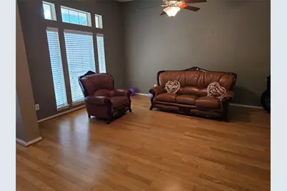 2414 Hidden Park Court, Richmond, TX 77469 - Photo 4