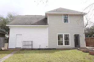 7916 Comal St, Houston, TX 77051 - Photo 4