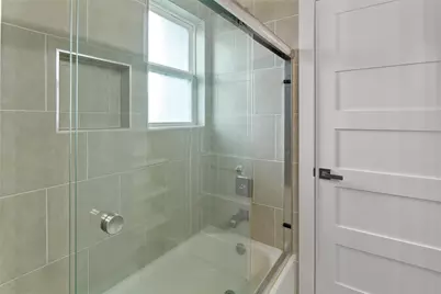 3923 Yale Street #B, Houston, TX 77018 - Photo 32