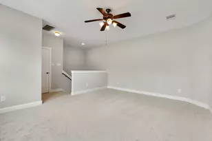 70 N Rocky Point Cir, The Woodlands, TX 77389 - Photo 22