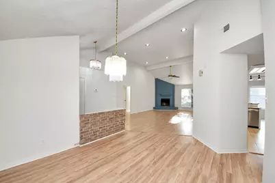 3611 Bee Bayou Lane, Sugar Land, TX 77479 - Photo 6