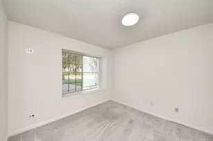 3611 Bee Bayou Ln, Sugar Land, TX 77479 - Photo 18