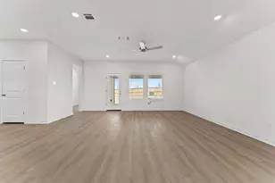 2657 Lake Bryan Dr, Dayton, TX 77535 - Photo 12