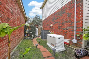 16014 Timber Run Dr, Houston, TX 77082 - Photo 18