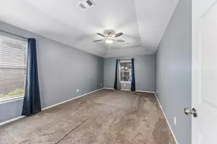 802 W Sealy St, Alvin, TX 77511 - Photo 10