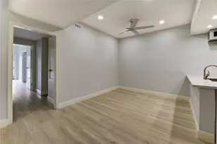 11711 Memorial Dr, Houston, TX 77024 - Photo 8