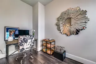 423 T C Jester Blvd, Houston, TX 77007 - Photo 26