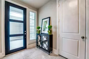 423 T C Jester Blvd, Houston, TX 77007 - Photo 6