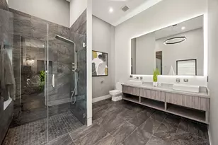 2302 Suffolk Dr, Houston, TX 77027 - Photo 22