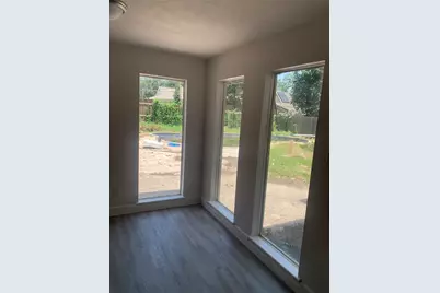 1818 Hamlin Valley Drive, Houston, TX 77090 - Photo 24