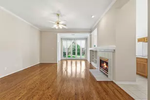 603 Avery Dr, Sugar Land, TX 77479 - Photo 6