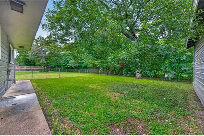 1114 Woodbine Drive, West Columbia, TX 77486 - Photo 18