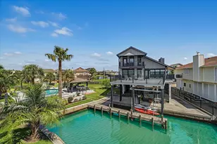1047 & 1027 Long Reach Dr, Tiki Island, TX 77554 - Photo 46