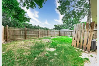 103 Avocado Street, Lake Jackson, TX 77566 - Photo 22
