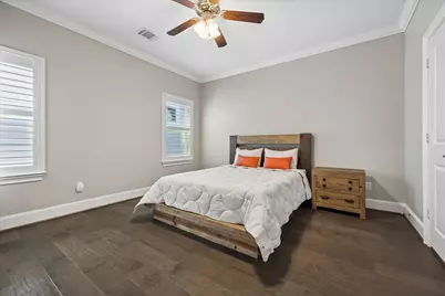 2411 Detering Street, Houston, TX 77007 - Photo 22