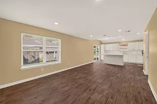 12818 Huntington Field Dr, Houston, TX 77099 - Photo 4