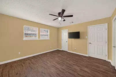 12818 Huntington Field Drive, Houston, TX 77099 - Photo 20