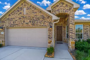6531 Hidden Dunes Dr, Baytown, TX 77521 - Photo 2