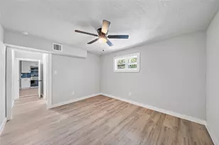 1004 W Harris Ave, Pasadena, TX 77506 - Photo 14