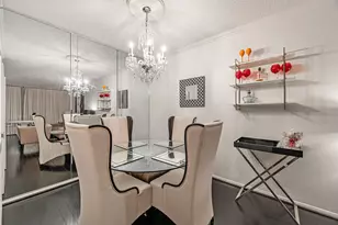 661 Bering Dr, Houston, TX 77057 - Photo 4