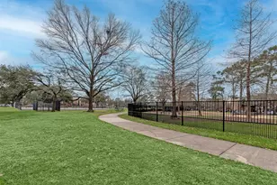 661 Bering Dr, Houston, TX 77057 - Photo 26