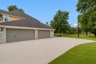 9726 Crestwater Cir, Magnolia, TX 77354 - Photo 4
