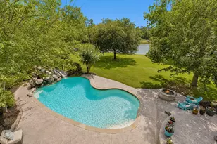 9726 Crestwater Cir, Magnolia, TX 77354 - Photo 2